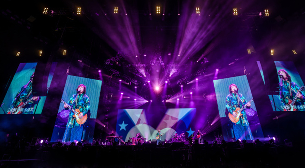 LED transparent screen project for Wu Bai's concert in Chongqing