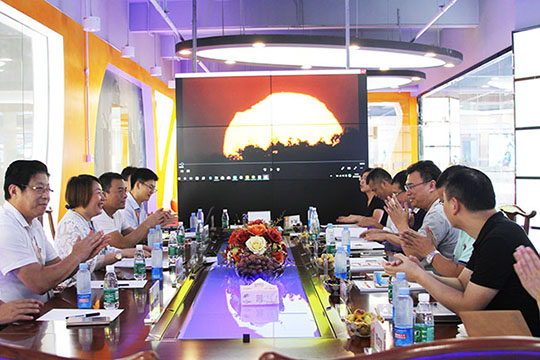 Welcome the leaders of Minzhong Town, Zhongshan City to visit Lianchengfa for inspection and exchange