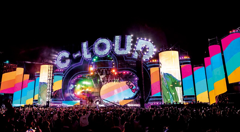 LCF 4000m² LED Screen Shocks Shenzhen Dapeng C-loud Music Festival 