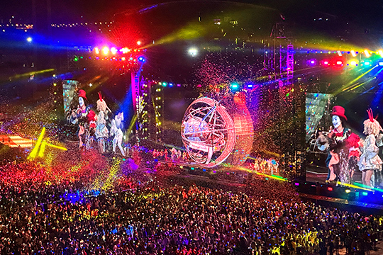 LCF LED screen and light sticks shine at Jay Chou Haikou concert!