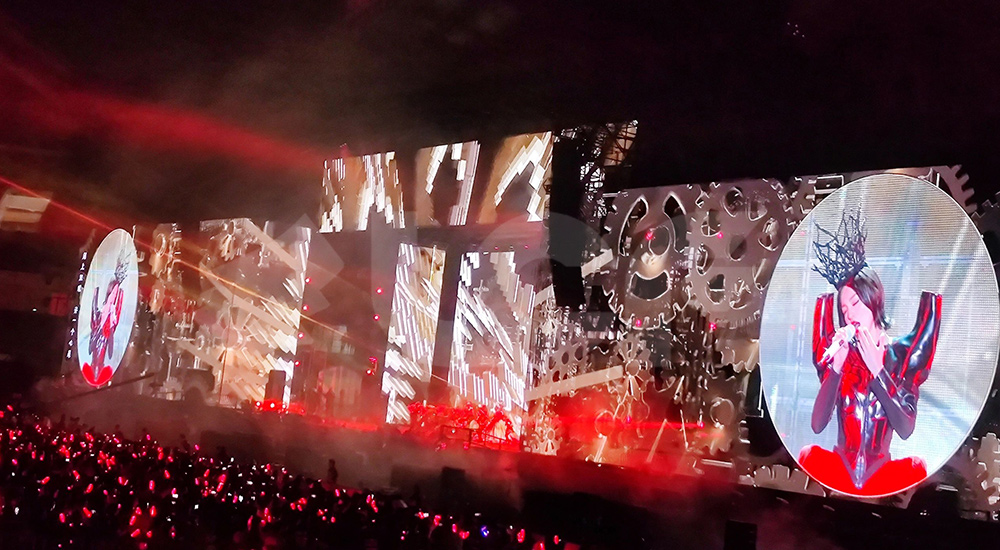 LED transparent screen