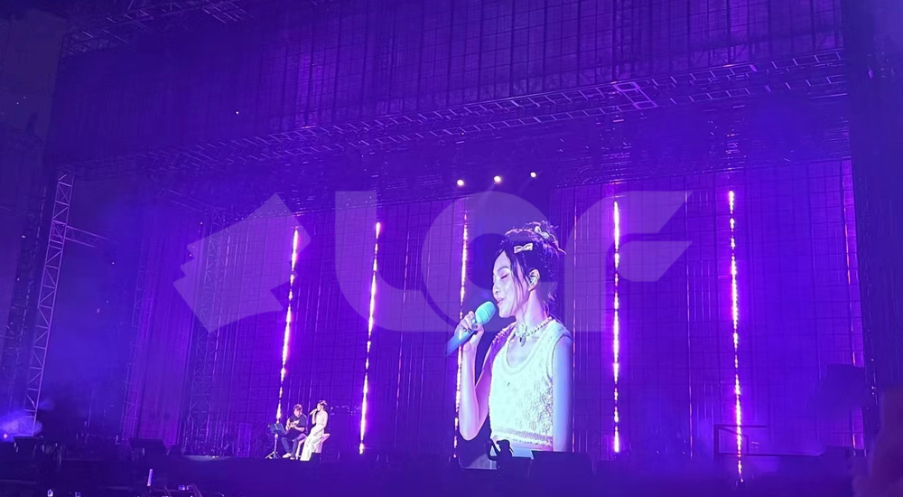 LED transparent screen