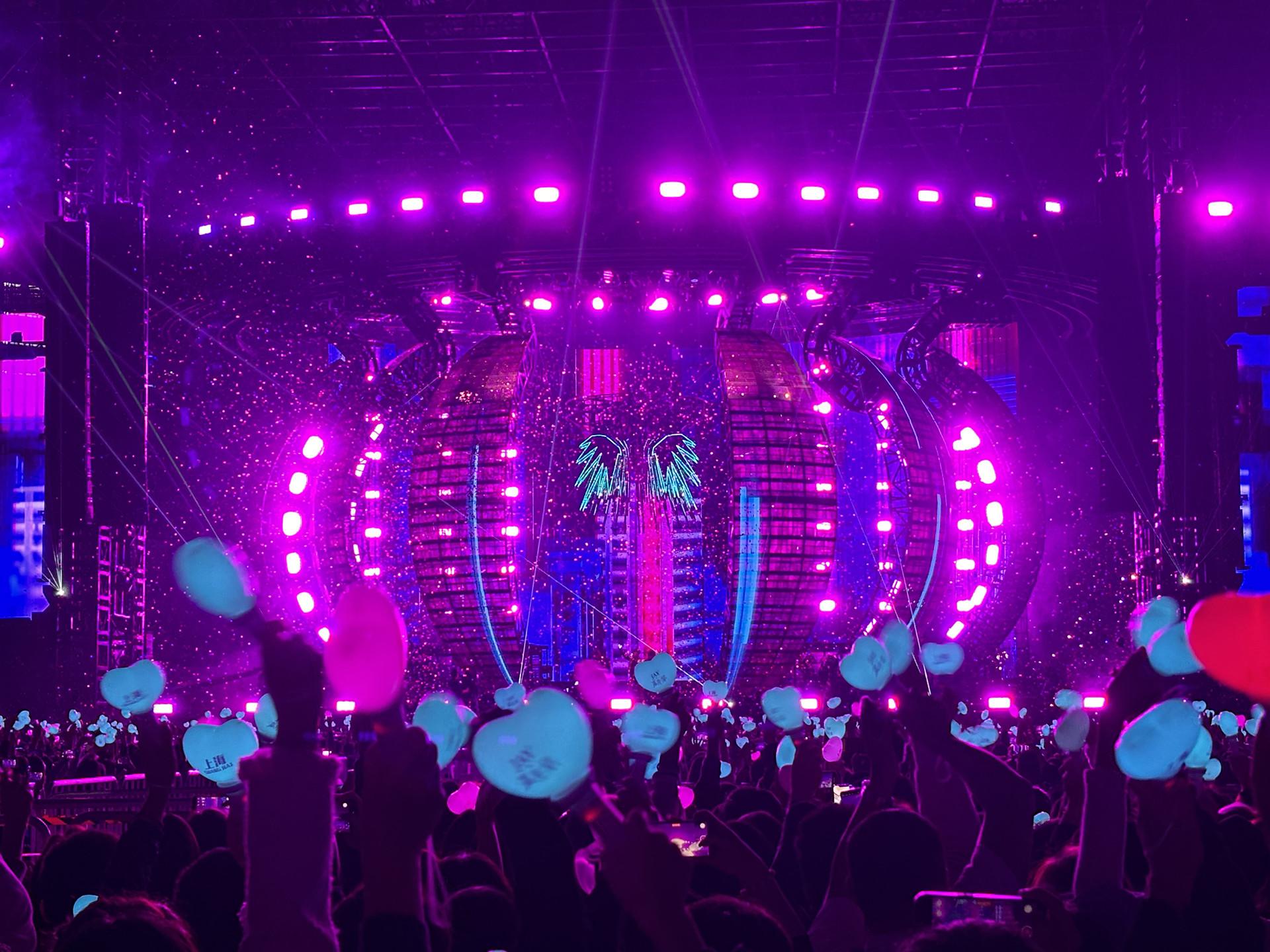 Stage LED display screen