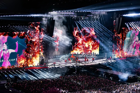 LCF LED Transparent Screen Appeared in Angela Chang Harbin concert!