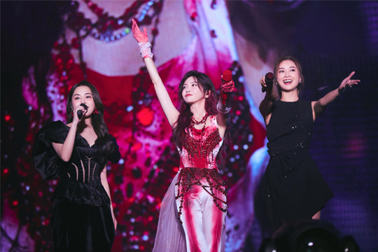 LCF Stage LED Video Wall at Kelly Yu's Shenzhen Concert!
